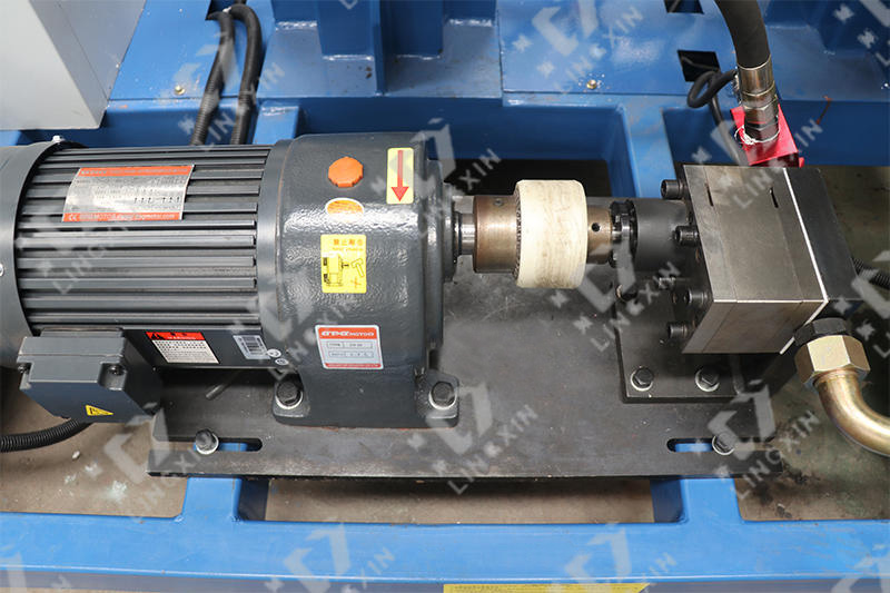 計量泵和變頻電機2s.jpg